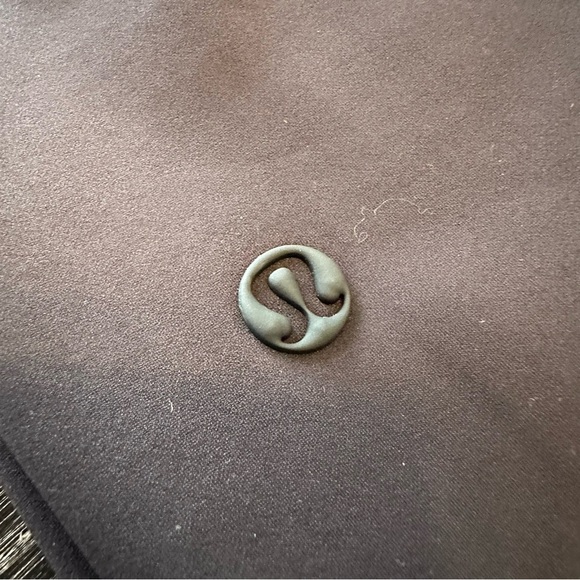 Lululemon Pull-On Zip-Front Stirrup High-Rise Pant *Full Length in Black, Small - Picture 15 of 15